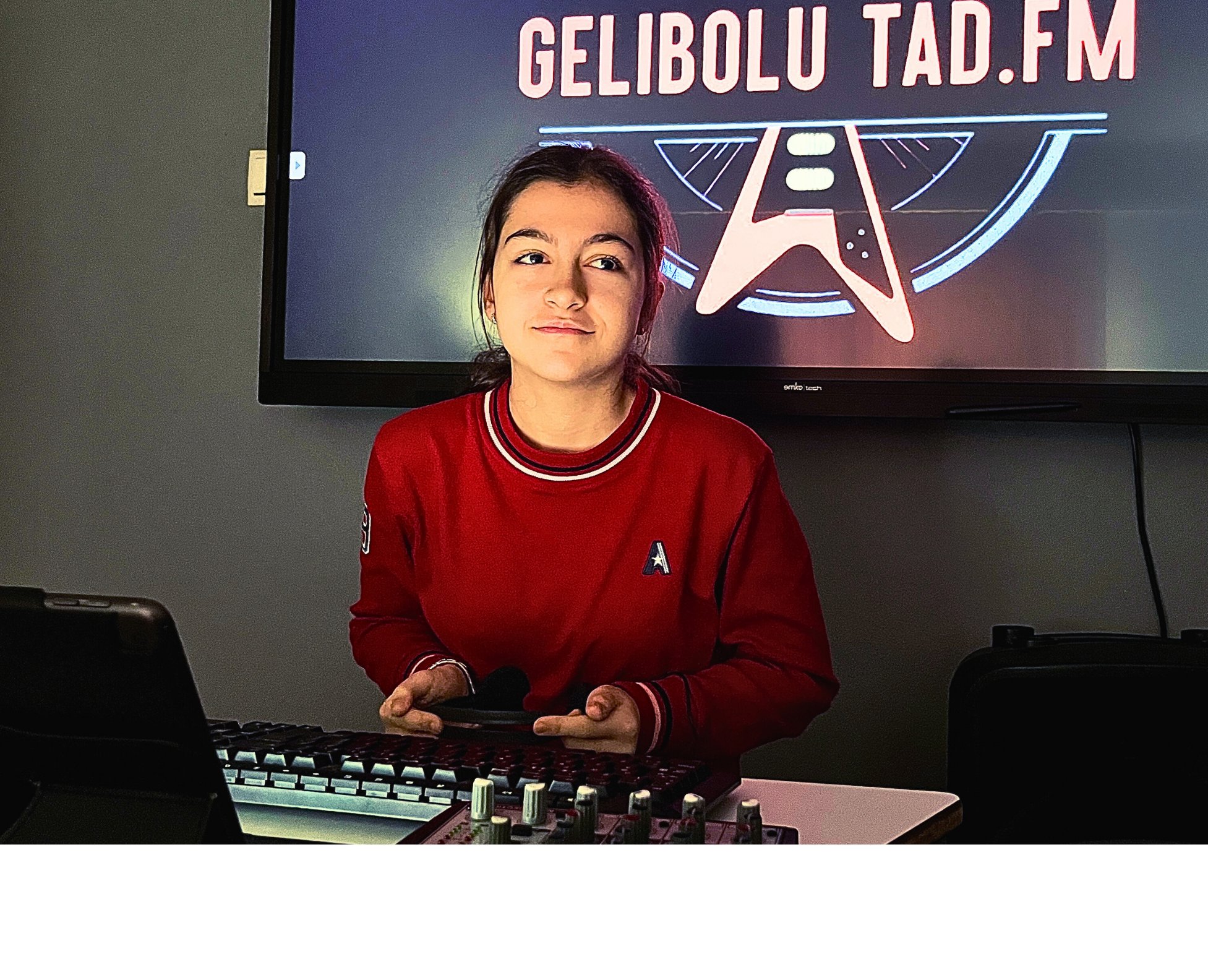 Zehra Ekin Acar